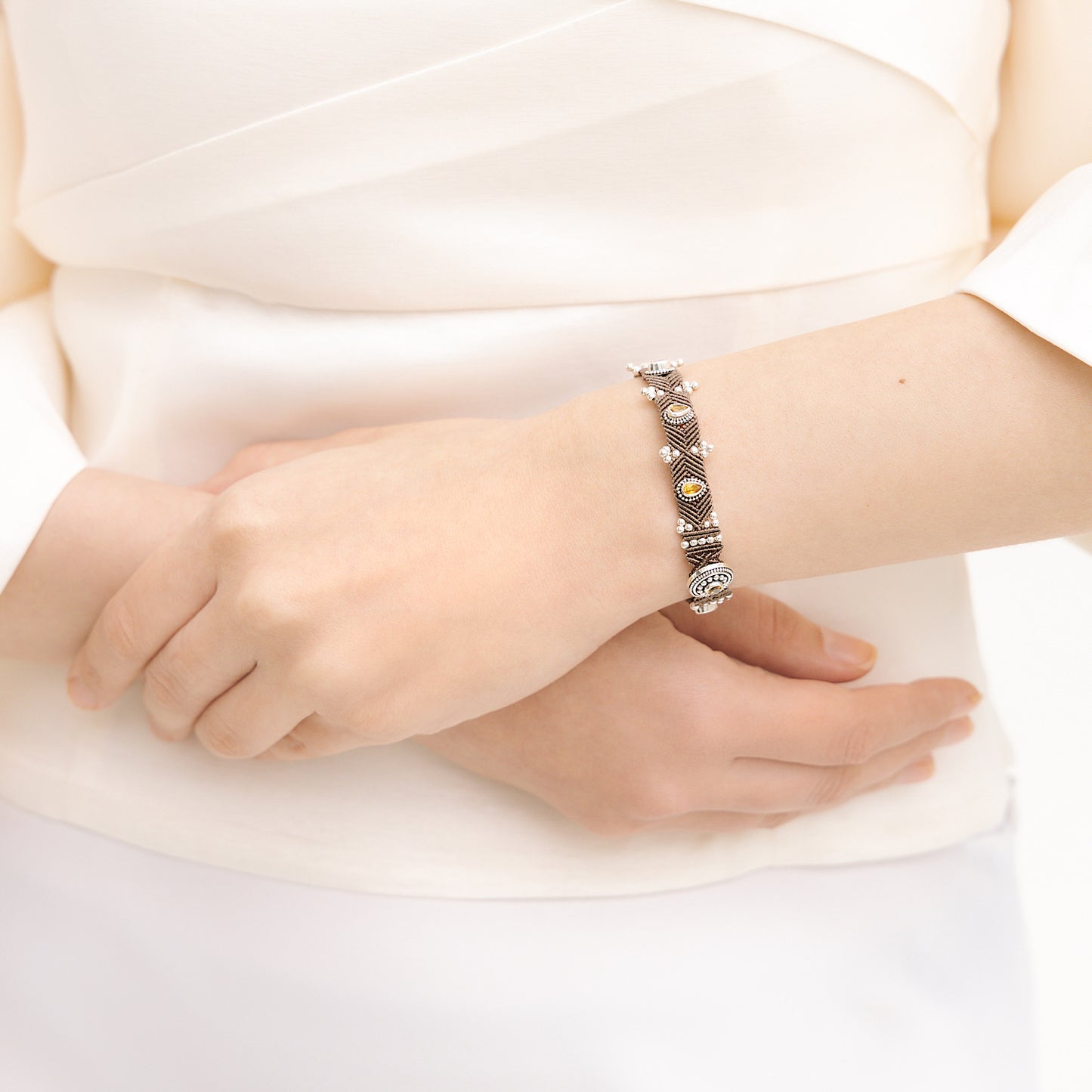 DEL bracelet with citrine